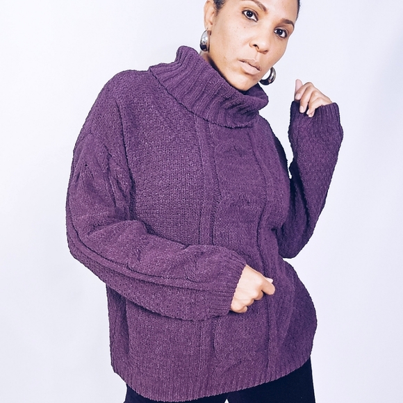 Seven Chunky Cable Knit Sweater - Picture 3 of 9